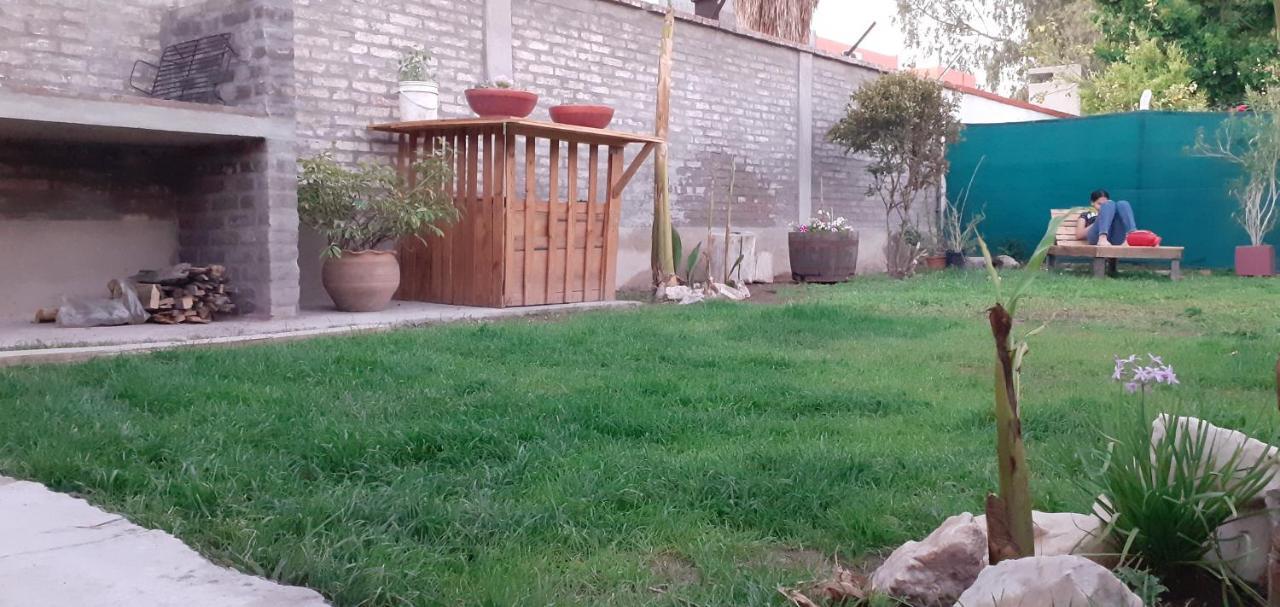 Oliwine Hostel Maipú 外观 照片